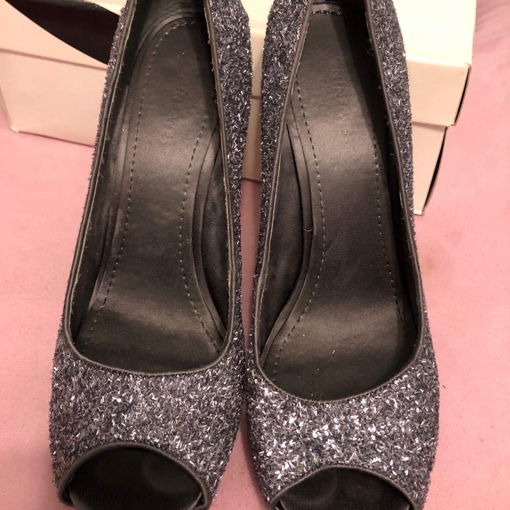 High Heels - image 2